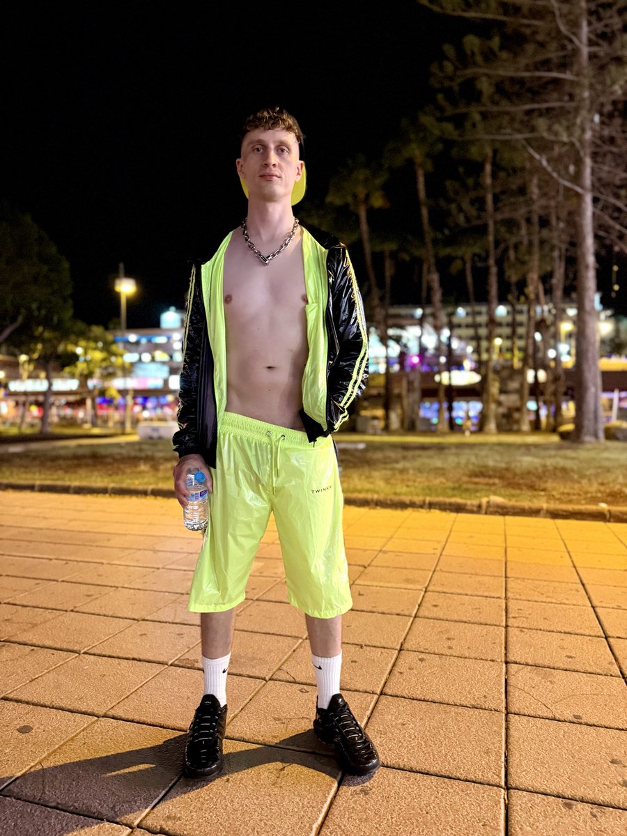 2soxguys tweet media