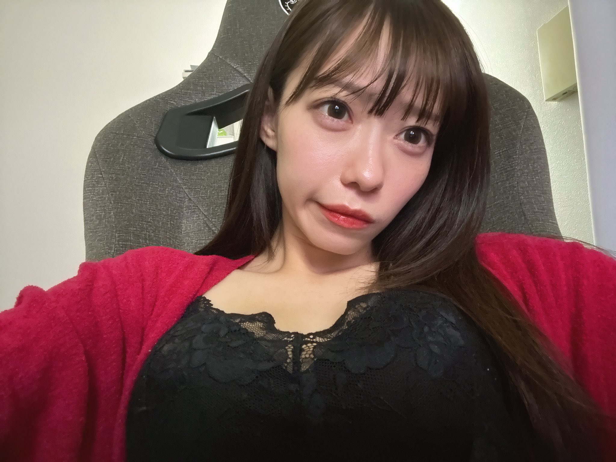 石塚朱莉 (@akari_0711) / X