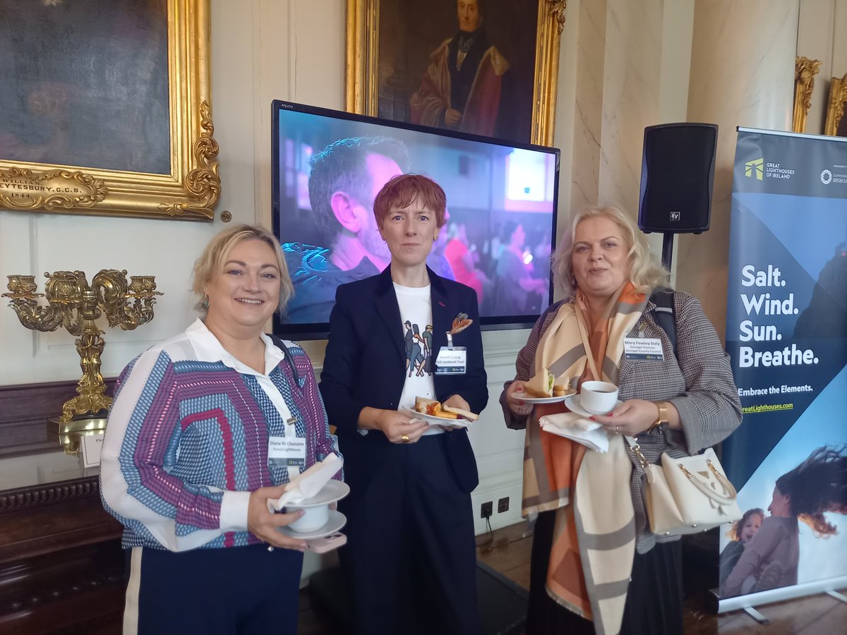 Great Lighthouses of Ireland tweet media