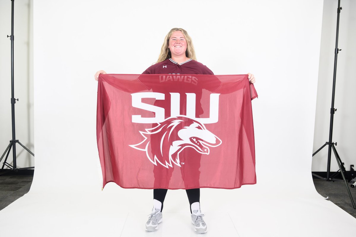 Ashtynlynch2027's tweet image. #committed @SIU_Softball @CoachJenSewell @Laurinwatts
