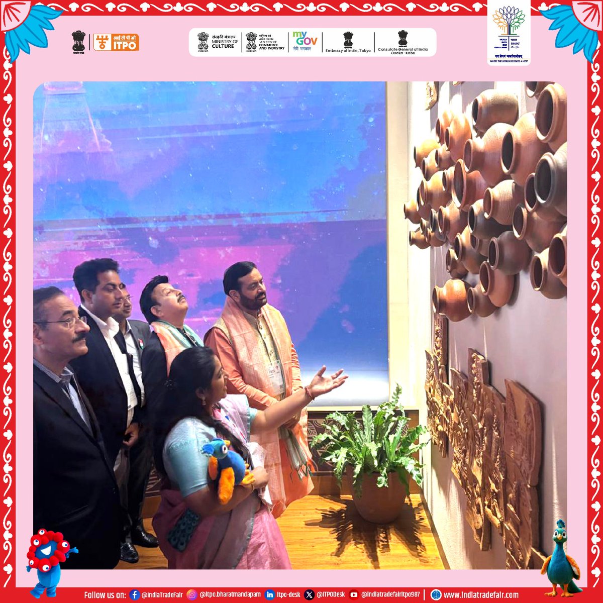 ITPODesk's tweet image. Haryana takes the spotlight!
Hon&apos;ble Chief Minister of Haryana Shri @NayabSainiBJP, inaugurated the Haryana State Zone. 
He explored the pavilion and interreacted with the global crowd who came to the watch the live performance of Haryanvi folk dancers at the expo stage.…