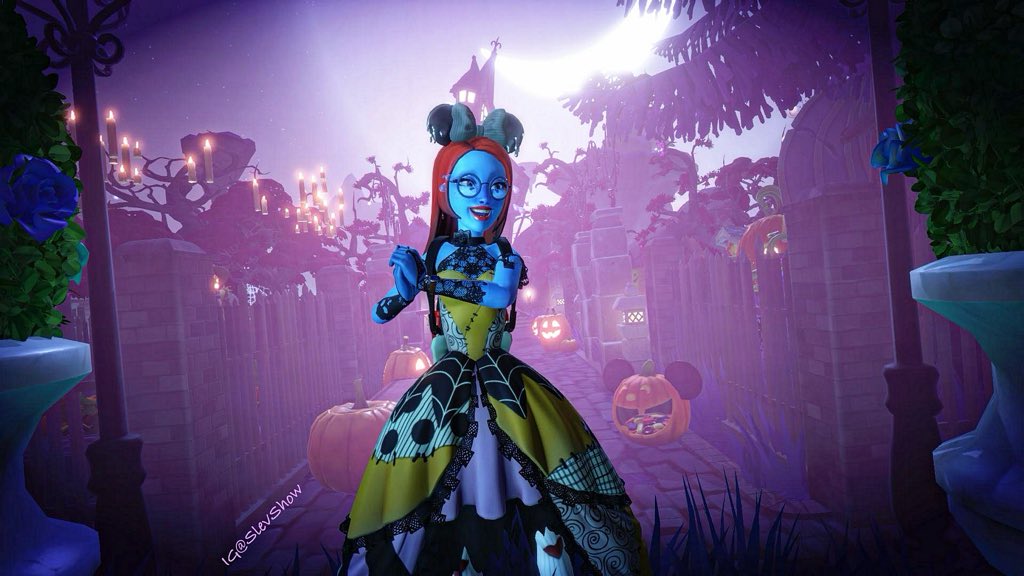 SlevShow's tweet image. My “Halloween Town Style” Dreamsnap 🎃 in Fasion and Sally is happy Jack is coming home from helping Sandy Claus save Christmas 🎄 Very happy with my Outfit design and hoping it does well‼️ Hope u all like it @DisneyDLV 😄

#DisneyDreamlightValley #DDLVCommunity #DDLV