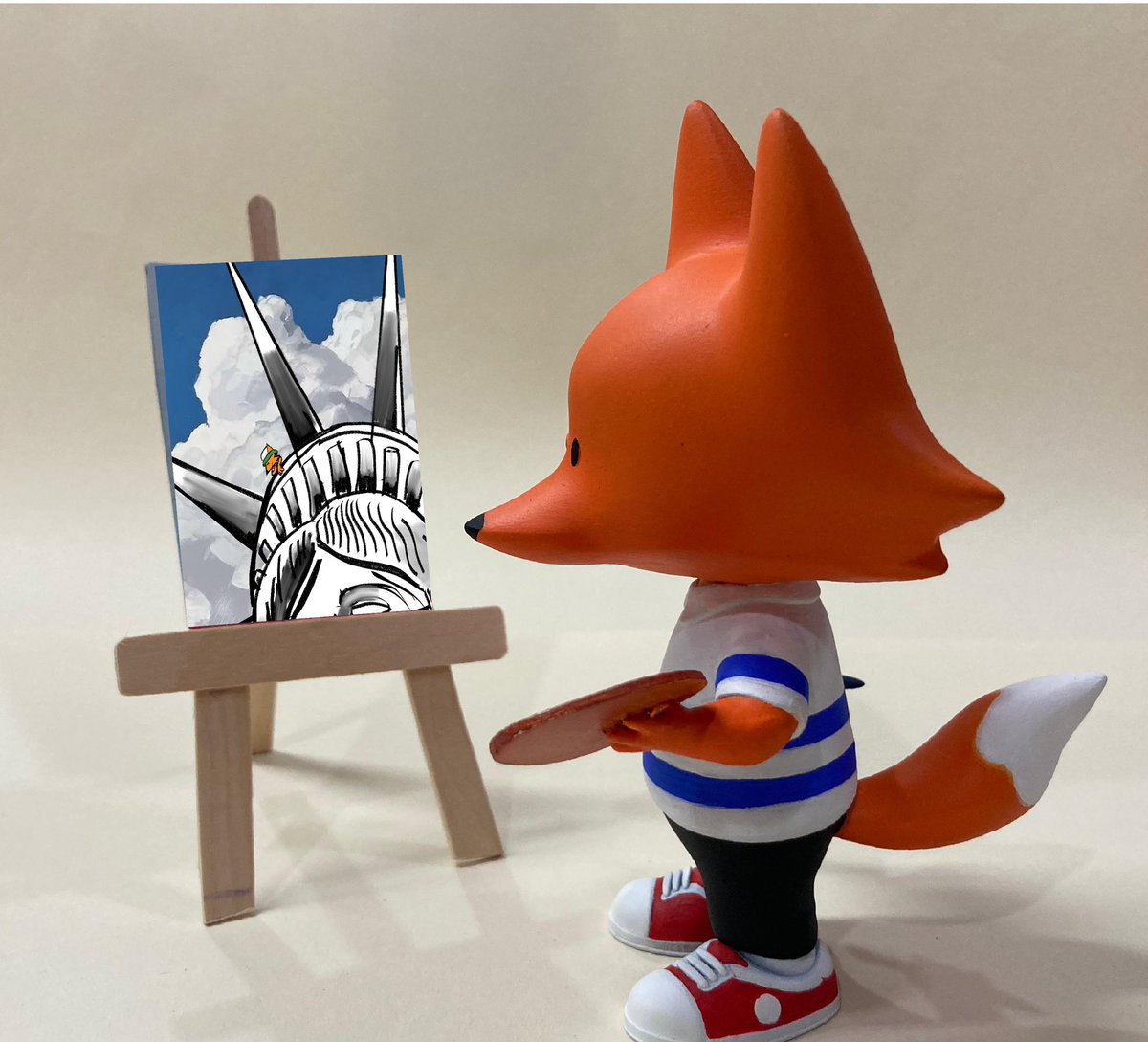 Del papel al mundo real.

Mi primer art toy ya es una realidad.

🦊 Vincent está de vuelta.

#VincentElZorro #ArtToy