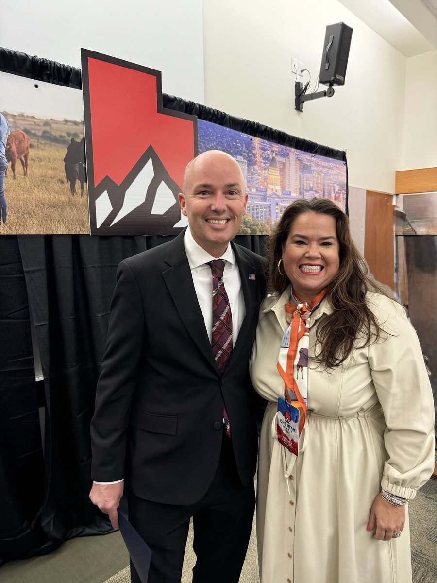 Enjoyed meeting (and I’m a super fan) of Gov. Cox at the One Utah Summit. The summit focuses on opportunity! Utah is a leader in education opportunity for families. <a href="/yes_everykid/">yes. every kid.</a>