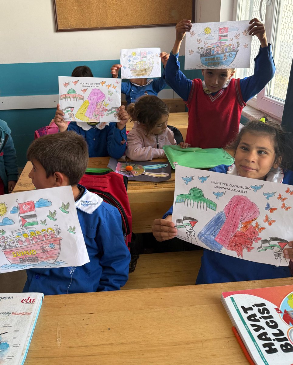 Okulumuzda yapılan "Filistin Farkındalık Etkinlikleri" ile  öğrencilerin farkındalık kazanması sağlandı.

<a href="/tcmeb/">Millî Eğitim Bakanlığı</a>
<a href="/agrimem/">AĞRI MEM</a>
<a href="/hasan_kokrek/">Hasan Kökrek</a>
<a href="/Diyadin004/">DİYADİN KAYMAKAMLIĞI</a>
<a href="/diyadinmem/">Diyadin İlçe Milli Eğitim Müdürlüğü</a>
<a href="/remzi0479/">Remzi Işık</a>