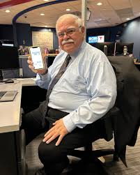 darkZebracorn's tweet photo. my uncle heard the truth and wants to put $100k into ticker $BITCOIN (#HPOS1I). 

are we using Coinbase or Uniswap for someone new to crypto? His words "I'm here for the ride to $10, you said 10 is in the name right?"

#HarryPotterObamaSonic10inu https://t.co/IqEvPGD6qx