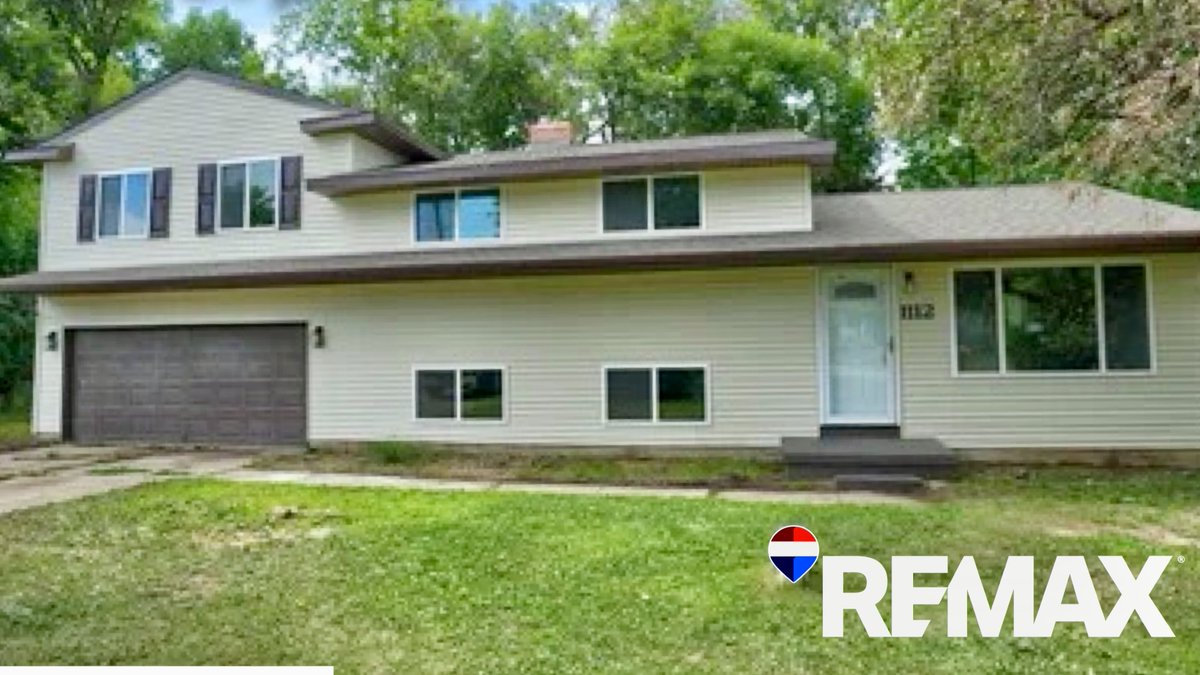 Improved Price!

244,900

1112 Lask, Flint, MI 

#andreafickhomes #pickfick #sellyeah