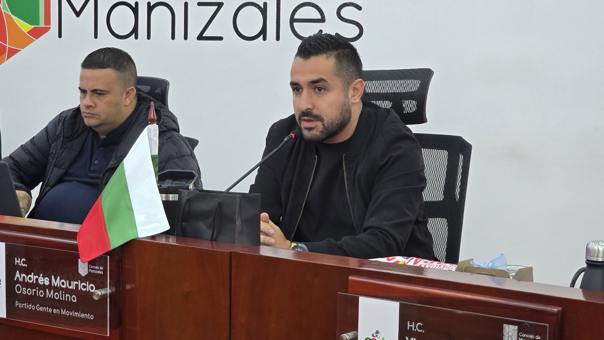 🕊️ Desde la plenaria del #ConcejoDeManizales, el concejal Andrés Mauricio Osorio rechazó enfáticamente cualquier tipo de amenaza o acto de violencia política, como el ocurrido recientemente contra el líder político #ÓscarTulioLizcano en su sede política.