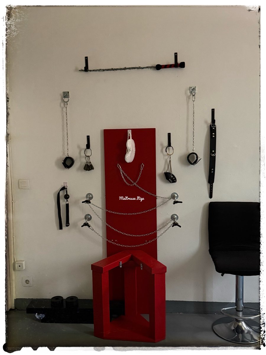 _itige's tweet photo. #donjon #BDsM https://t.co/LOY0x5iIEM