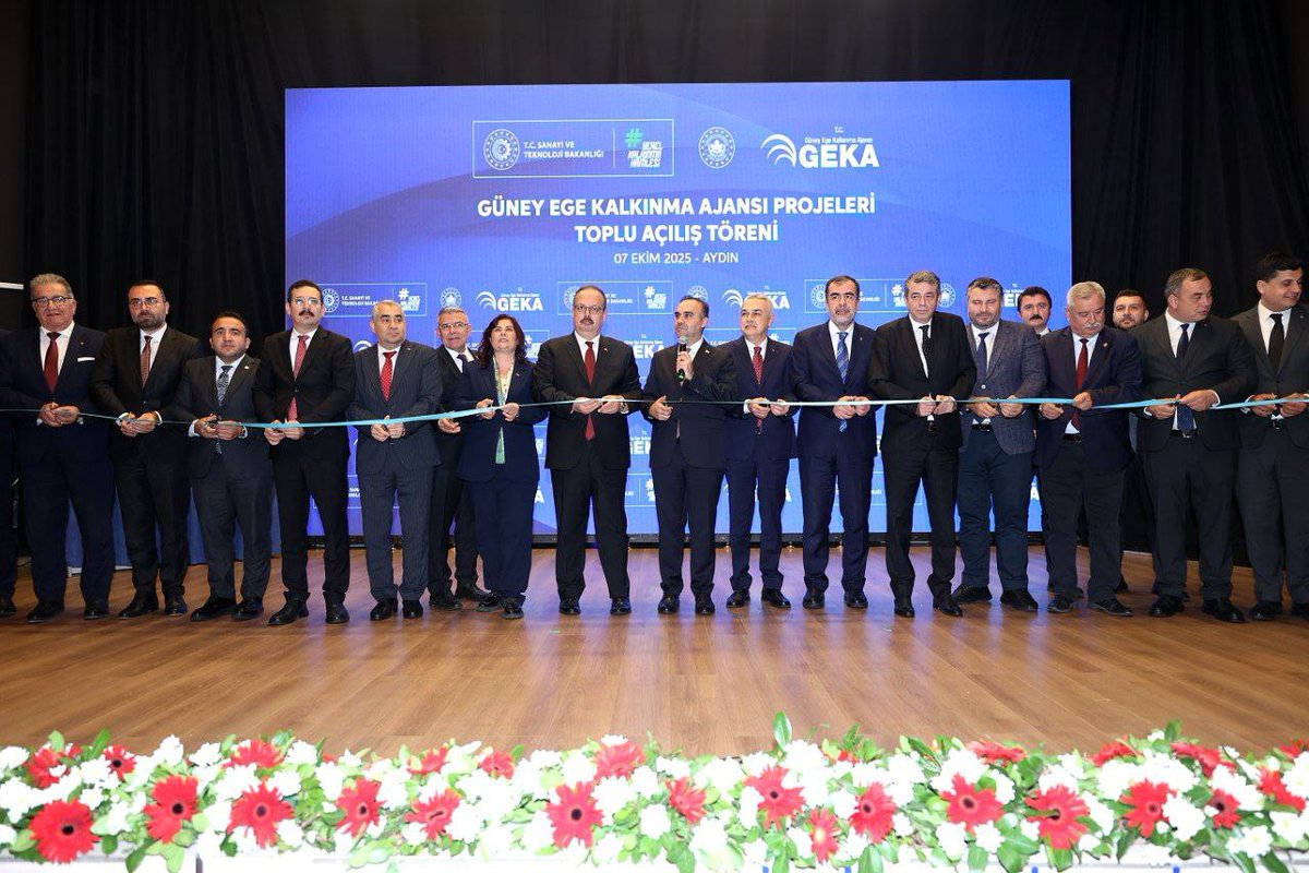Sanayi ve Teknoloji Bakanlığı (@tcsanayi) on Twitter photo Bakanımız Sayın <a href="/mfatihkacir/">Mehmet Fatih KACIR</a>, Güney Ege Kalkınma Ajansı Projeleri Toplu Açılış Töreni’ne katıldı.
📍Adnan Menderes Üniversitesi, Aydın Bakanımız Sayın <a href="/mfatihkacir/">Mehmet Fatih KACIR</a>, Güney Ege Kalkınma Ajansı Projeleri Toplu Açılış Töreni’ne katıldı.
📍Adnan Menderes Üniversitesi, Aydın