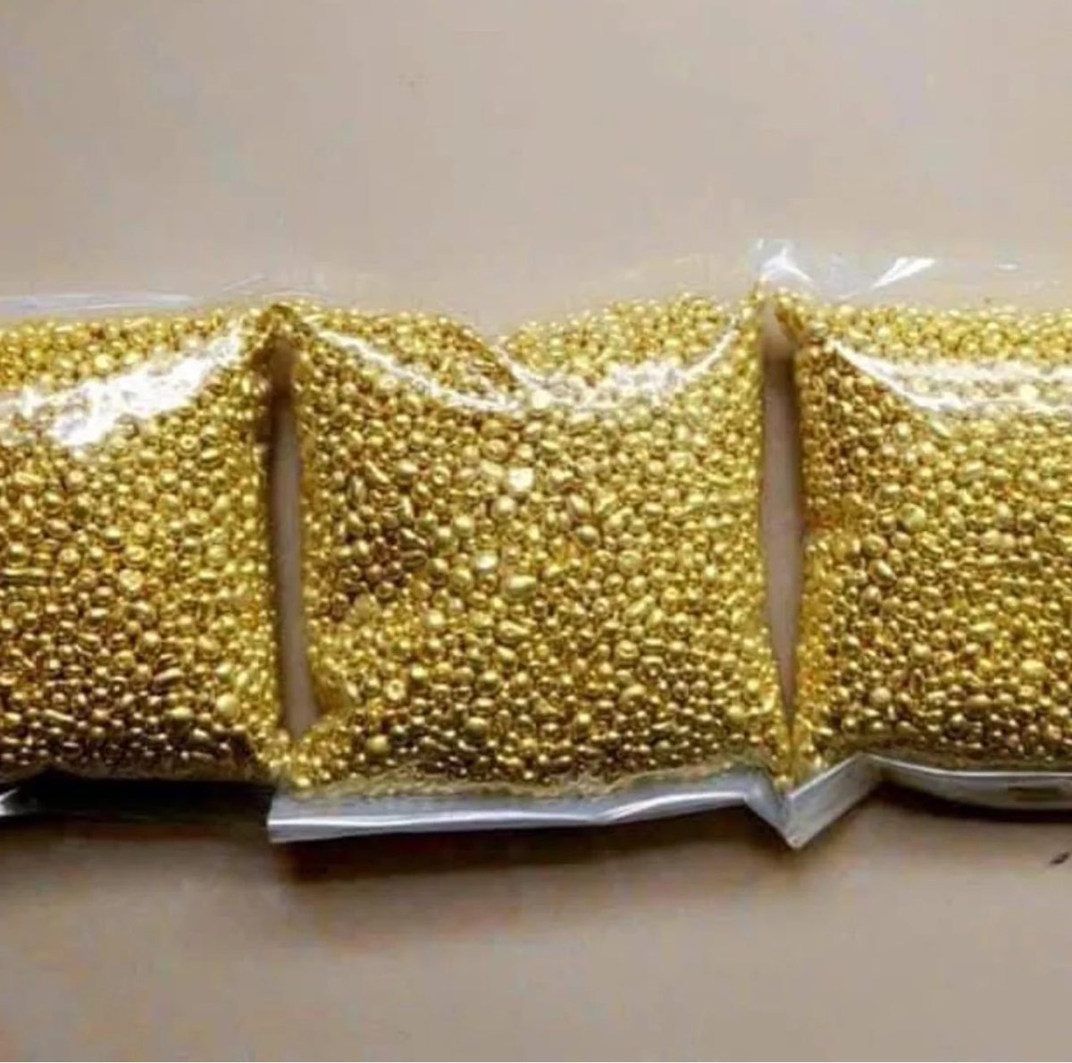 TrustedGoldCo's tweet image. Our certified gold bars  offer unmatched purity and long-term value.
🔒 Secure. ✅ Verified. 💎 Trusted.
DM us today to start your gold investment journey.
#GoldInvestment #puregold #WealthSecurity
#goldforsale
#GoldTrading 
#gold 
#buygold