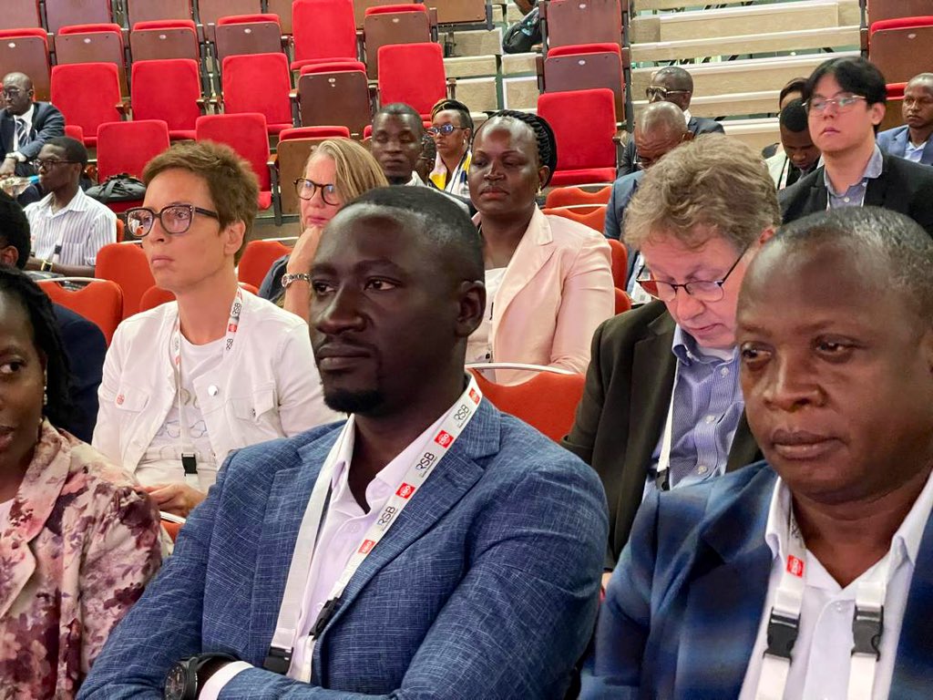 📍Kigali - Rwanda 

🗓️ Day 2 of the #isoannualmeeting2025 

✍️𝗥𝗲𝗮𝗹 𝗶𝗺𝗽𝗮𝗰𝘁. 𝗥𝗲𝗮𝗹 𝗲𝘃𝗶𝗱𝗲𝗻𝗰𝗲.

At the #ISOAnnualMeeting2025 in Kigali 🇷🇼, today’s session explored how standards open markets, create jobs, reduce costs &amp; fight climate change.

The challenge ahead
