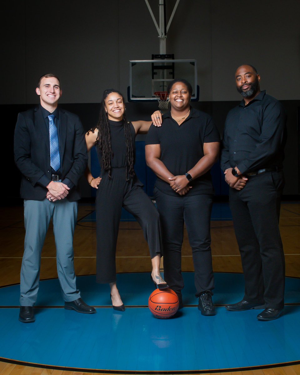 Missed it yesterday, but still screaming…

Happy National Coaches Day to the BEST staff and people I could go to war with! ⚔️

The daily impact you make on our girls and community is much appreciated. Thank you for all you do! <a href="/RockHillGBB/">Rock Hill Girls Basketball</a> 💙🖤