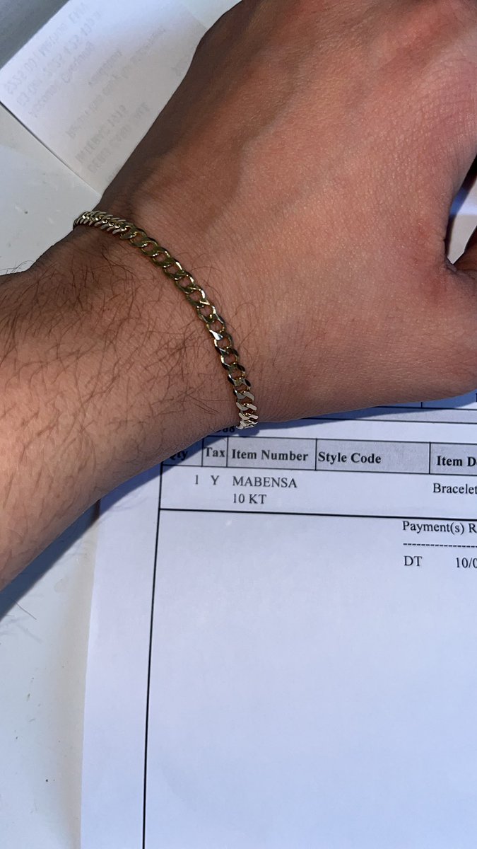 KramerLmoo's tweet image. Little treat for myself 10k Gold bracelet 😮‍💨🥳