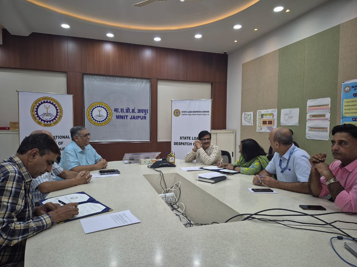NIT_Jaipur's tweet image. @NIT_Jaipur 𝐬𝐢𝐠𝐧𝐞𝐝 a #𝐌𝐨𝐔 with the 𝐒𝐭𝐚𝐭𝐞 𝐋𝐨𝐚𝐝 𝐃𝐞𝐬𝐩𝐚𝐭𝐜𝐡 𝐂𝐞𝐧𝐭𝐫𝐞, 𝐨𝐩𝐞𝐫𝐚𝐭𝐞𝐝 𝐛𝐲 𝐑𝐚𝐣𝐚𝐬𝐭𝐡𝐚𝐧 𝐑𝐚𝐣𝐲𝐚 𝐕𝐢𝐝𝐲𝐮𝐭 𝐏𝐫𝐚𝐬𝐚𝐫𝐚𝐧 𝐍𝐢𝐠𝐚𝐦 𝐋𝐢𝐦𝐢𝐭𝐞𝐝 on 07-10-2025. This collaboration aims to promote knowledge sharing,