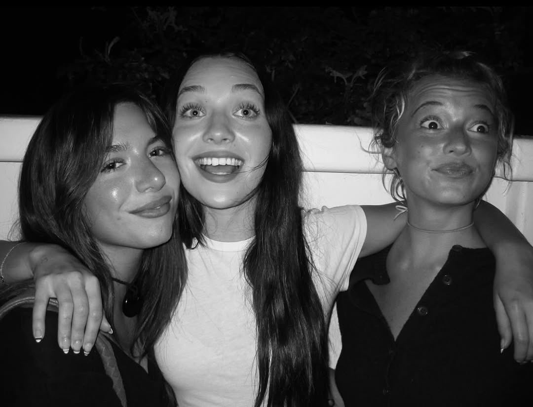 maddie ziegler updates tweet media