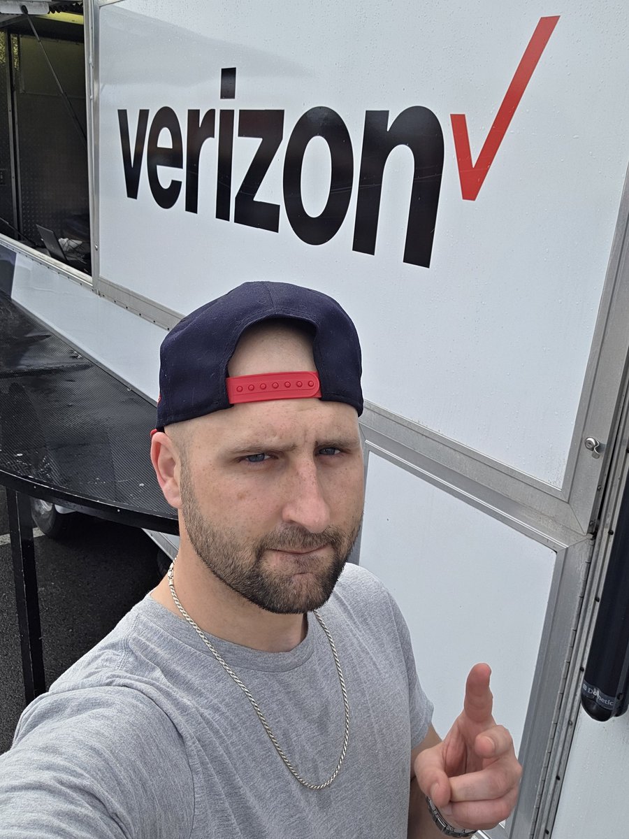 If yall are in Columbia SC, come say whatsup at the SC State Fair tomorrow.