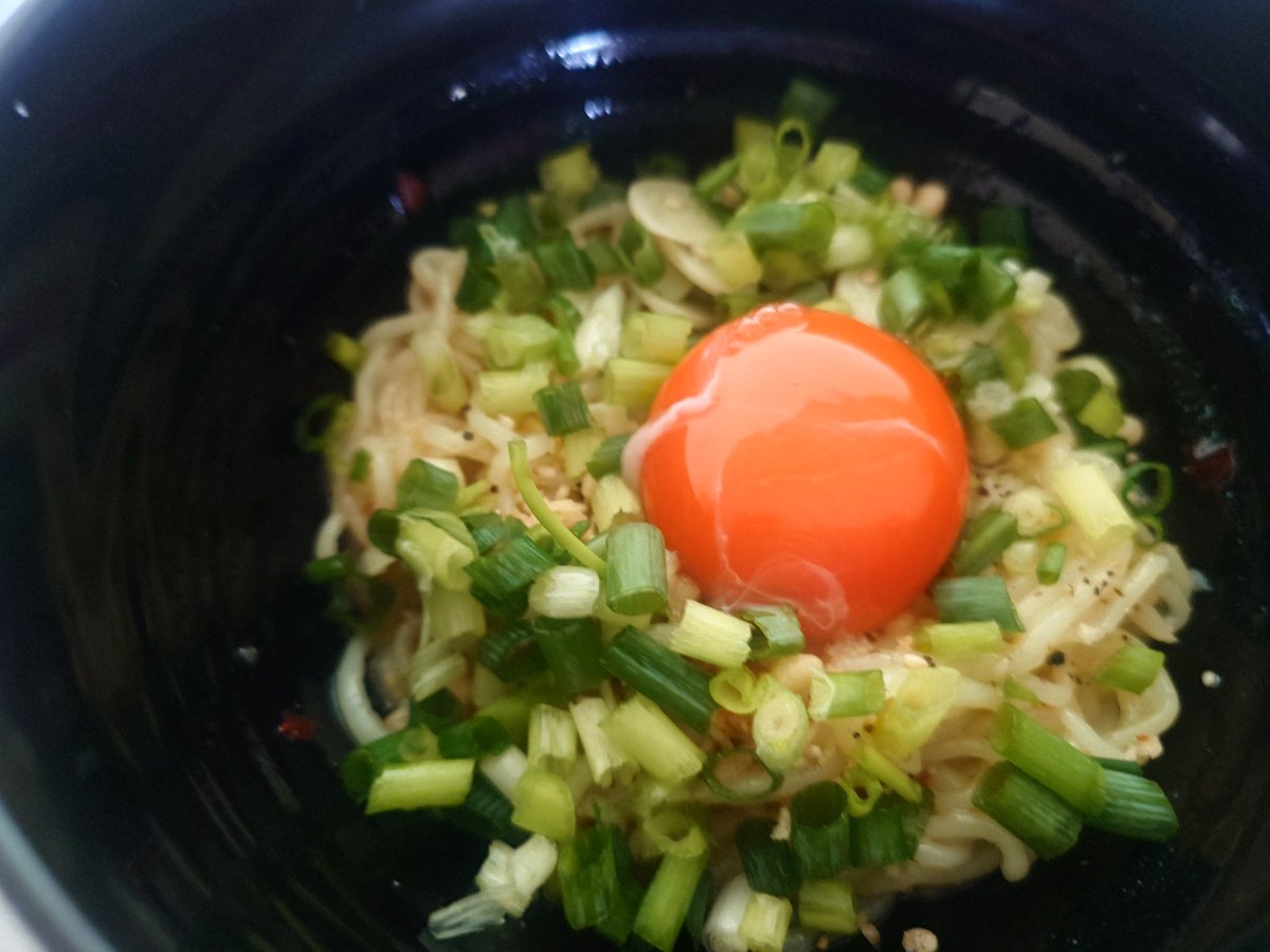 久々のコンニャク麺シリーズw
#コンニャク麺
#18キロカロリー
#辛味噌油そば風
