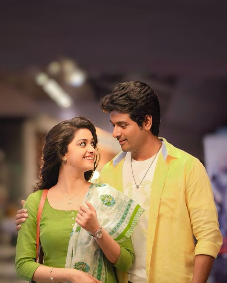 _siva_keerthy's tweet photo. Siva Karthikeyan’s charm and Keerthy Suresh’s grace — a combo that’s truly unforgettable 💫💘✨
Remo gave us the most adorable on-screen pair ever 😍🫣
@Siva_Kartikeyan 💞 @KeerthyOfficial 😍🥰
#KeerthySuresh #SivaKartikeyan #Remo #9YearsofRemo https://t.co/brvKcC22cj