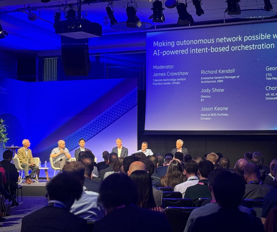 _TechMode's tweet image. Day one at OSSBSSSummit2025 did not disappoint. 💡
From hallway demos to main stage moments, the insights on AI, automation & intelligent networks have been next-level.
Can’t wait to see what day two brings!
@ericsson Ambassador