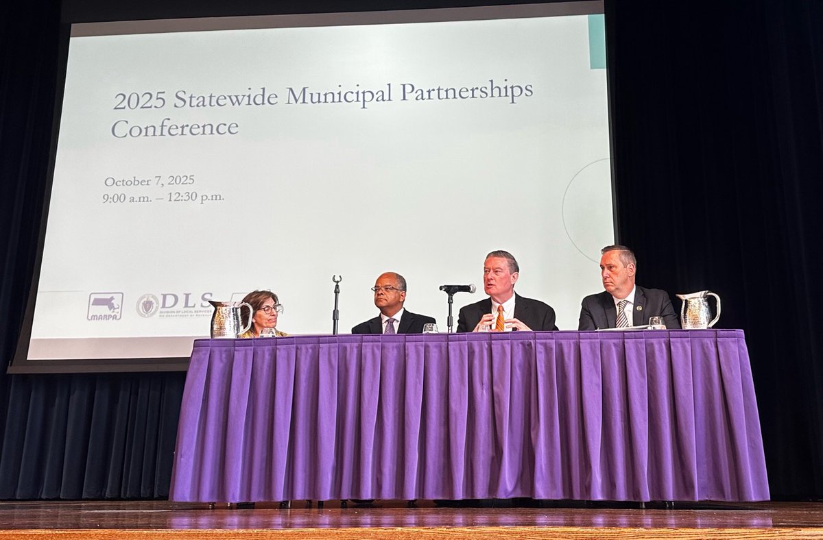 I joined my fellow Cabinet Secretaries at the Massachusetts Association of Regional Planning Agencies (MARPA) conference to discuss how our partnerships support shared goals. Their contributions help HLC's efforts to bring down the cost of housing and prevent homelessness in MA.