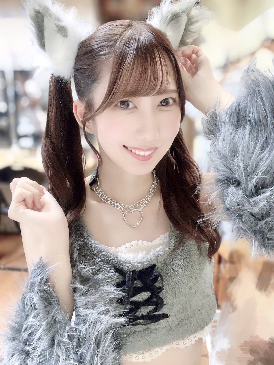 runa_niimo's tweet image.  ︎︎
２５歳になりました🐰🌙

#ニーモ