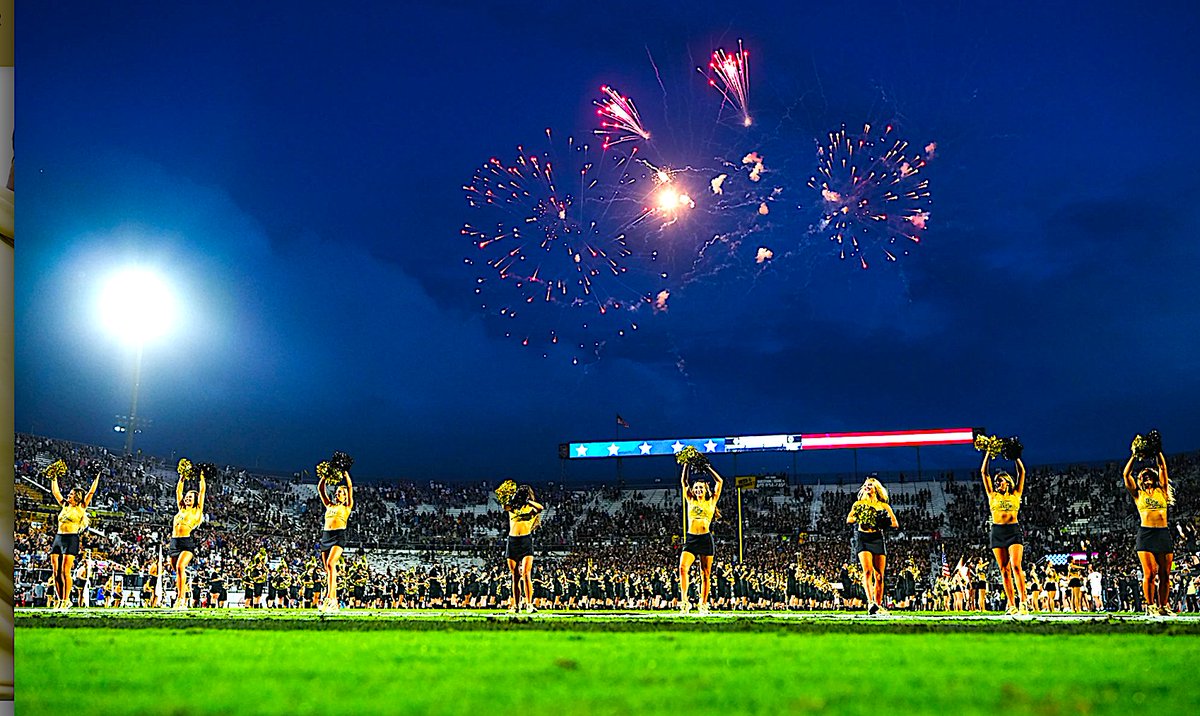 Gridiron Fireworks - There was a scoring explosion, most coming on the efforts on quarterbacks, this past week on the football fields of Central Florida. See Sports, Page 14 &amp; 15.