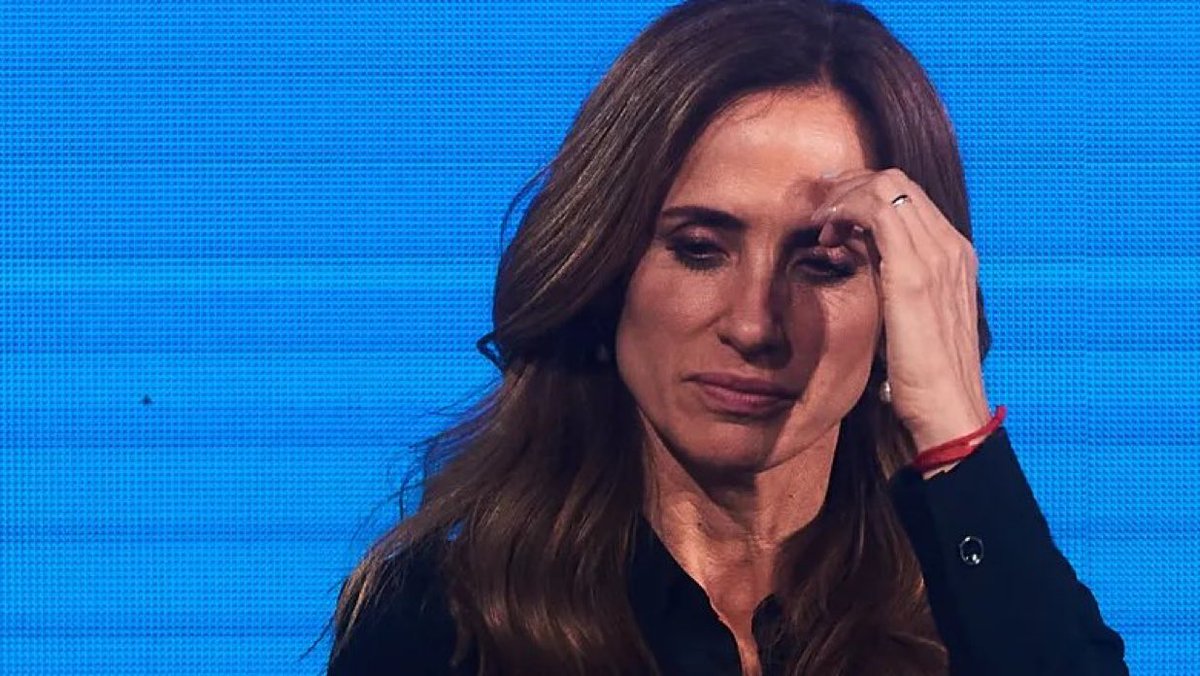 ¿No van a pedir la EXPULSIÓN de la “Honorable” Cámara de Diputados a <a href="/vtolosapaz/">Victoria Tolosa Paz</a> por la Causa de los Guardapolvos?

Les recuerdo a los Diputados que se hacen los indignados que Tolosa Paz entregó solo el 50% de las prendas facturadas, que contrató a 33 cooperativas kirchneristas