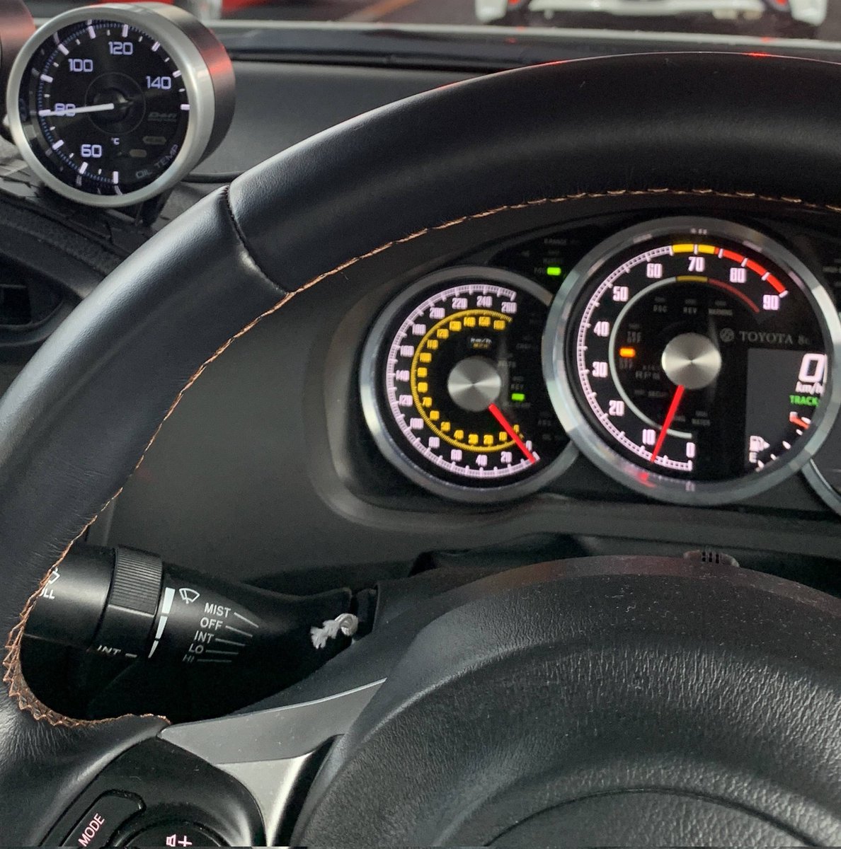 island115586's tweet image. 機種変前のアカウントで大変お世話になりました
こちらの製品今も愛用しておりますが運転席から常に見えるので本当に所有欲が満たされ心踊る素敵な作品です✨️
Indicatorに付け替えたらきっと愛車に更なる愛着が湧くと思います✨️✨️
素敵な作品ありがとうございました！