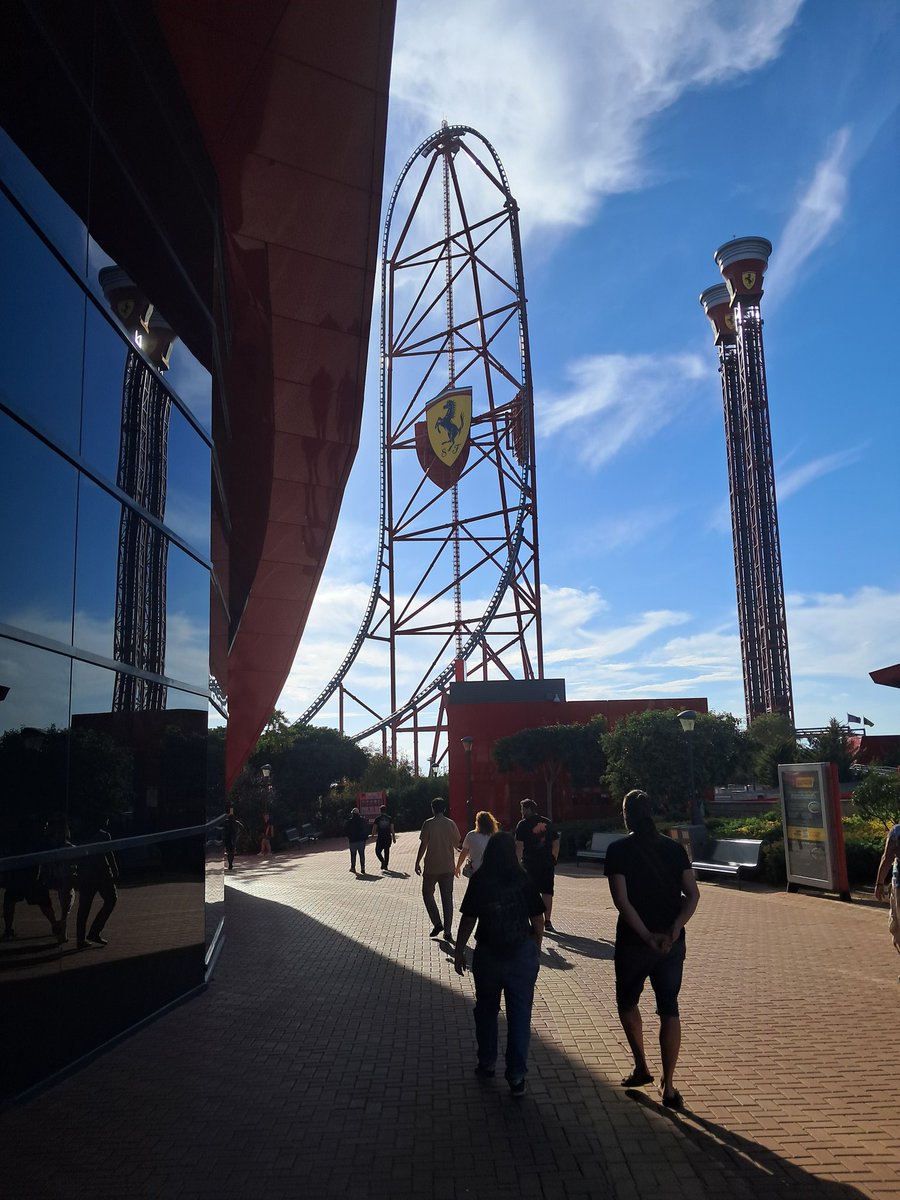 Baz, Wacky worm tweet media