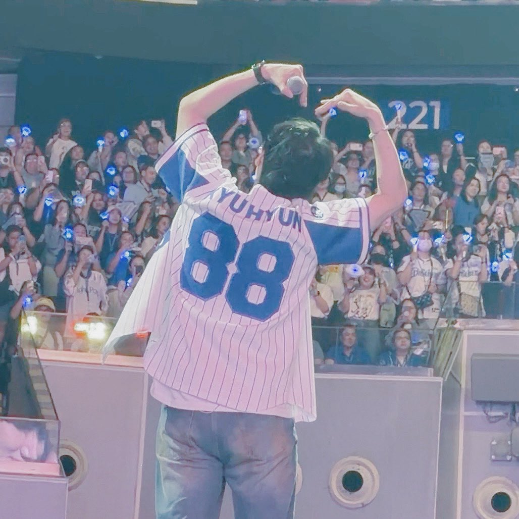 adorekyu's tweet image. Goodbye for now, till the next time! 🫶🏻
~retirement mode reactivated~ 

사랑해 ! ♡
또 만나 ! @GaemGyu