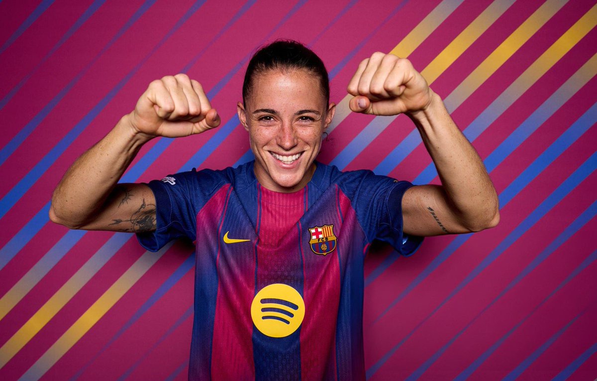 LRblinkBP's tweet image. BRONZE 22 🤝 O.BATLLE 22💙❤️ #UWCL
