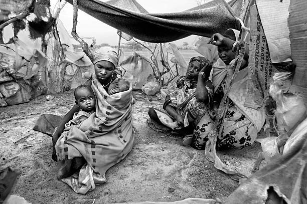 TonupEnt's tweet photo. #viral #congogenocide #WorldNews 
Congo and Sudan 🇸🇩 these two countries are bleeding 🩸 

Media’s are not posting, many people are not saying anything about it.

We shouldn’t turn blind eye to this k$lling going on in Congo and Sudan. https://t.co/UBbYg9knif