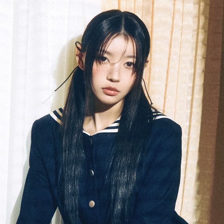 TheePopCore's tweet photo. Happy 21st birthday to the absolutely gorgeous, beautiful, brilliantly talented, extraordinarily gifted, insanely charming, endlessly kind, sparkling, shining, glowing, larger-than-life, one-of-a-kind princess MOKA of ILLIT, lighting up every room and owning the world with talent, grace, kindness, and magic!