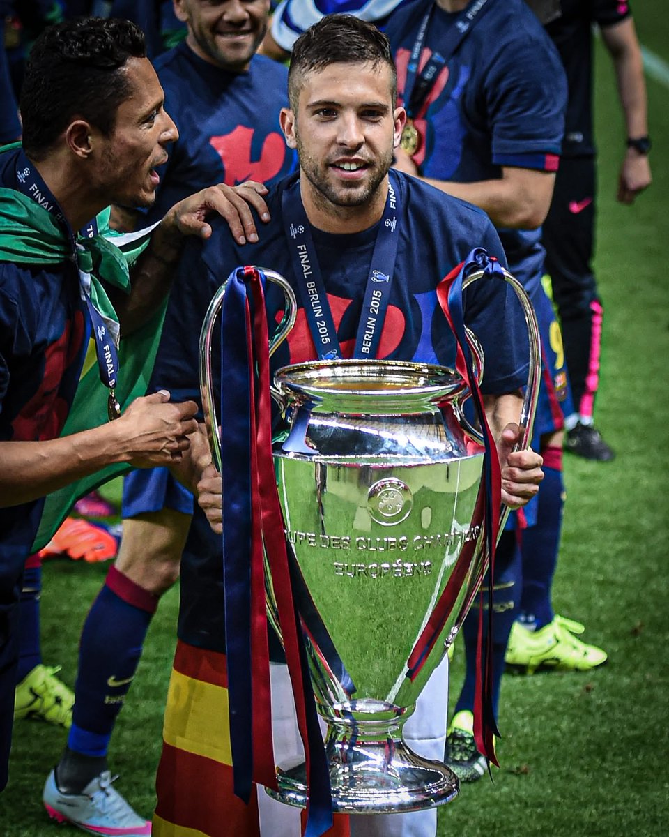 🚨💣 𝗢𝗙𝗙𝗜𝗖𝗜𝗘𝗟 ! 𝗝𝗢𝗥𝗗𝗜 𝗔𝗟𝗕𝗔 🇪🇸 (36 ans) 𝗔𝗡𝗡𝗢𝗡𝗖𝗘 𝗦𝗔 𝗥𝗘𝗧𝗥𝗔𝗜𝗧𝗘 𝗔̀ 𝗟𝗔 𝗙𝗜𝗡 𝗗𝗘 𝗟𝗔 𝗦𝗔𝗜𝗦𝗢𝗡 𝗠𝗟𝗦 !!! 👋🤯

L’un des meilleurs latéraux gauches du XXIe siècle.

🇪🇸 6 Ligas
🇪🇺 1 Ligue des Champions
🏆 1 Euro

Et plein d’autres trophées. 🥲