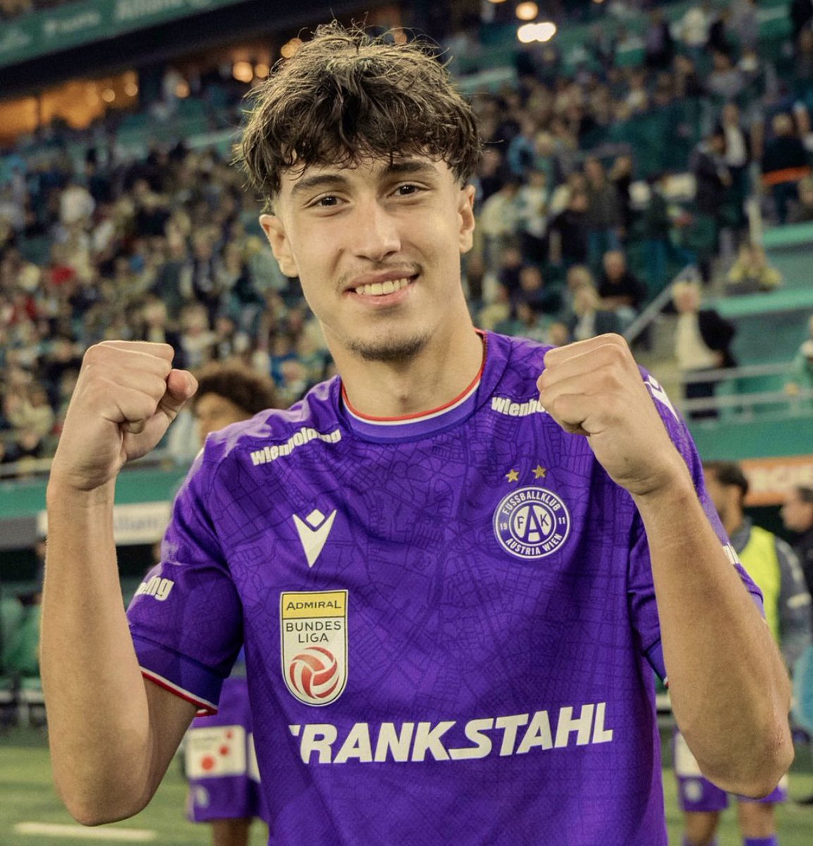 🚨🟣⚪️ Sanel #Saljic has attracted interest from Feyenoord and Eindhoven, while Red Bull are also closely monitoring the development of the 19 y/o talented attacking midfielder.

He has recently been a regular starter for Austria Wien, and Ralf Rangnick is a big admirer. Saljic’s