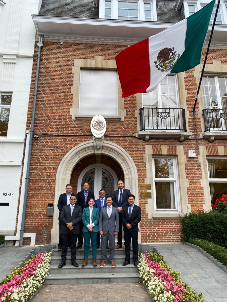 MexChamEU tweet media