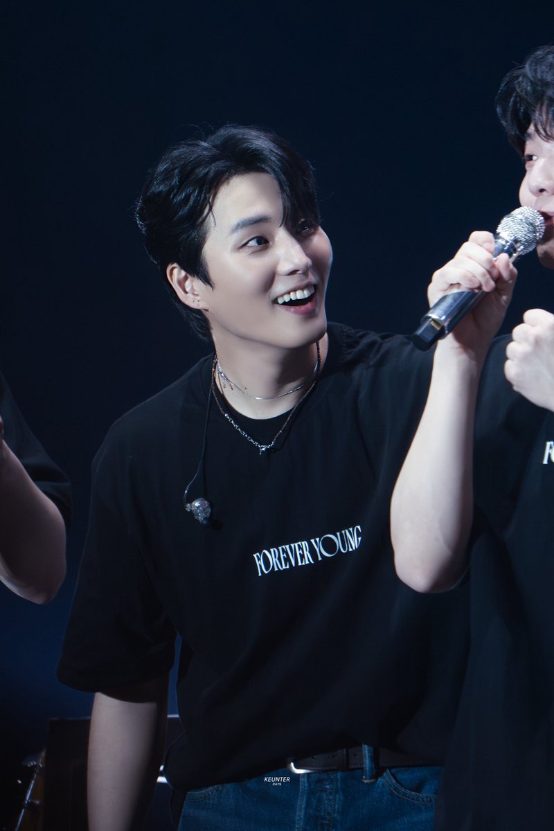 250302 FY 대전  
#데이식스 #DAY6 #영케이 #YOUNGK #도운