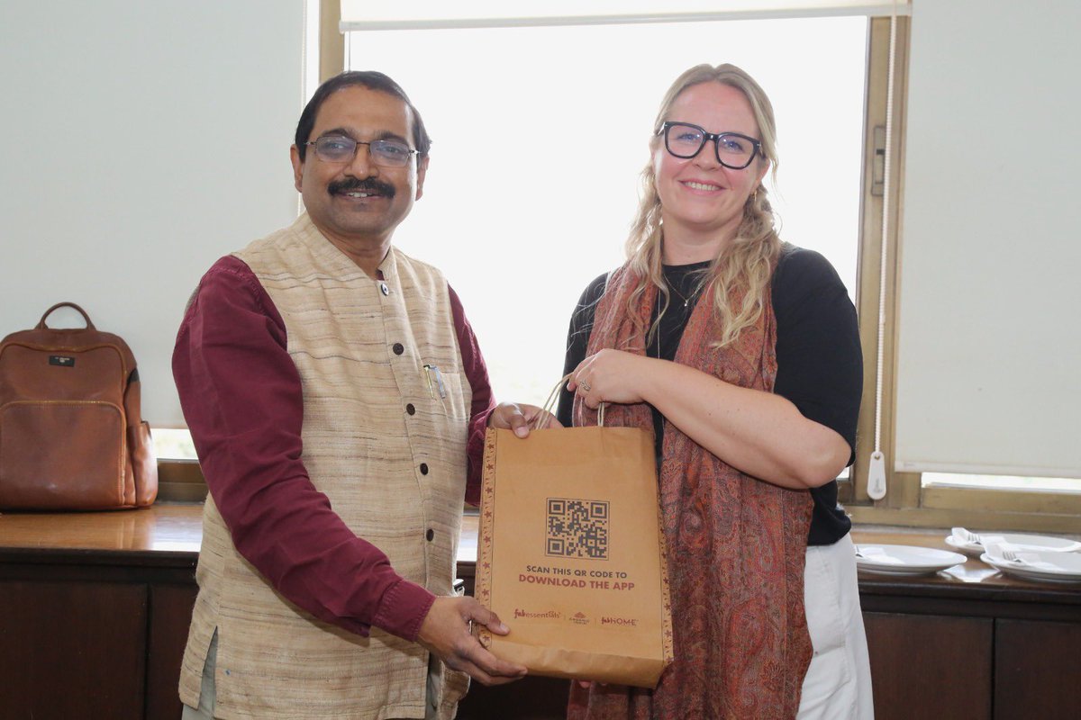 IHCDelhi's tweet image. A four member UAE delegation including Annina Mattsson, National Projects Office, Amy Louise – CEO, Zayed Education Foundation &amp;amp; Ravi Raj – CEO, Authentica accompanied by Prof Gauri Chakraborty from Times School of Media, Bennet University, interacted with officials of India…
