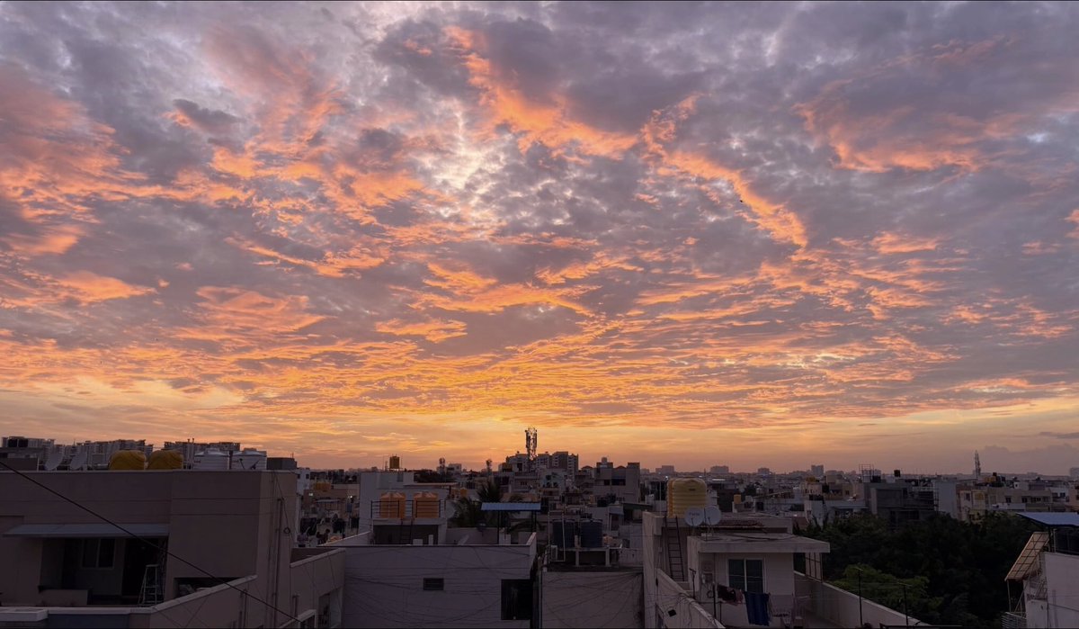 📍Bangalore skies never disappoint :)
