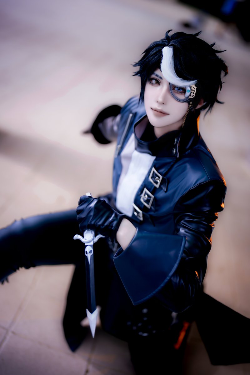 ⚠ cos / IdentityV

Mélodis Family Noir
📸: <a href="/ryn_photo/">📷린🐶</a>

#IdentityV #第五人格 #Eliclark #占い師
