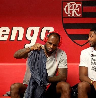 Flamengo_en's tweet image. The right decision for year 24, @KingJames 👀