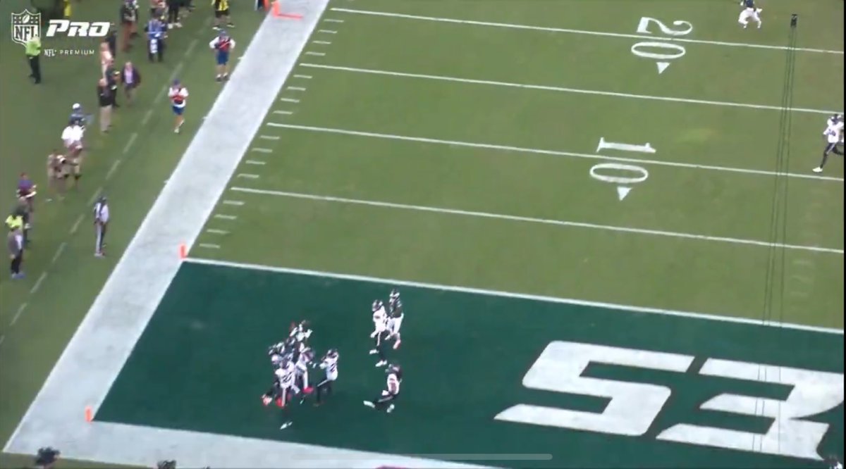 Hurts is 30 yards away from the ball when it gets to the receivers and MFs white knighting his “effort” 😂