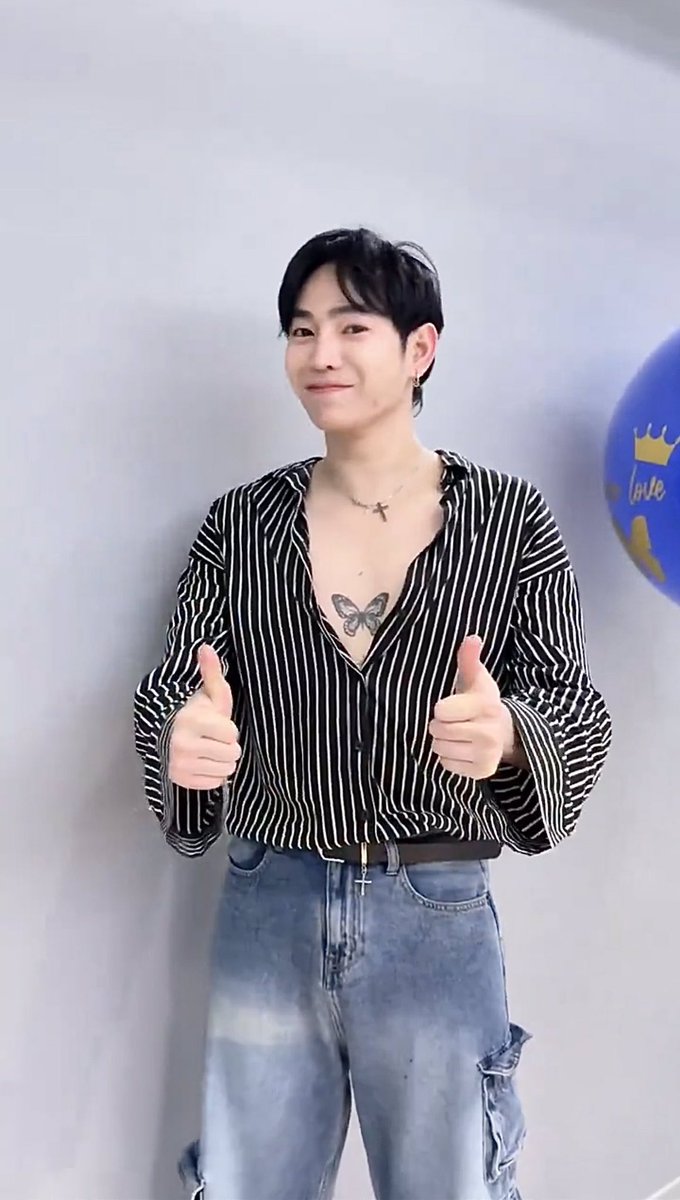 pbPloyPailin's tweet photo. 9 ปีละ #เป๊กผลิตโชค เท่านั้น
คนแรก คนเดียวทั้งใจ

❤️.                               ❤️
❤️.                               ❤️
เมนคนแรก.            เมนคนล่าสุด https://t.co/8H5ja9Wkvw