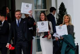 marathe's tweet image. &quot;Fiat justitia ruat caelum&quot;
&quot;let justice be done though the heavens fall&quot;
#EpsteinTrumpFiles  #EpsteinClientList