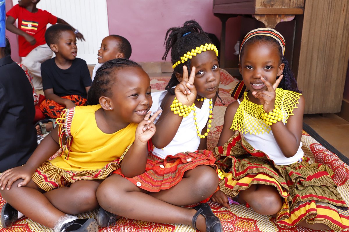 Little Cranes tweet media