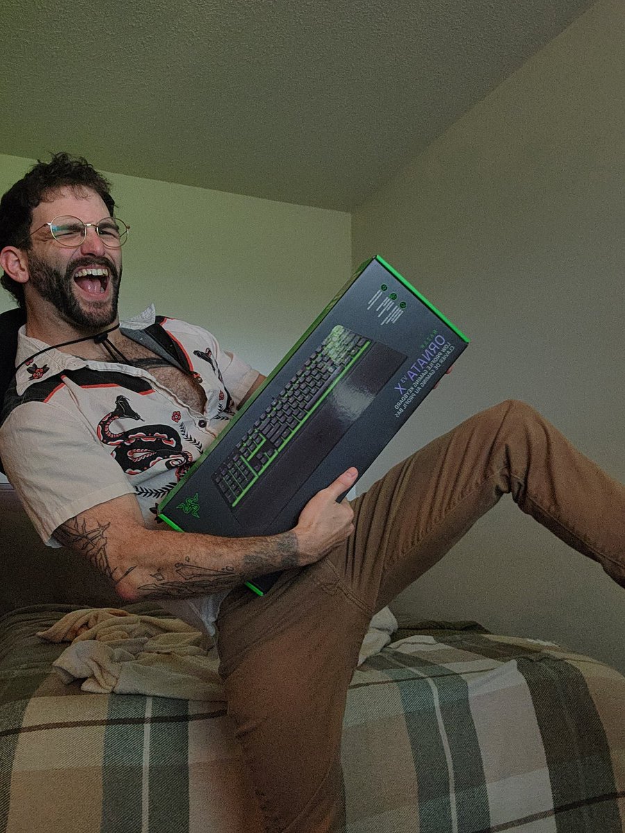 Connor (Connortrix) tweet media