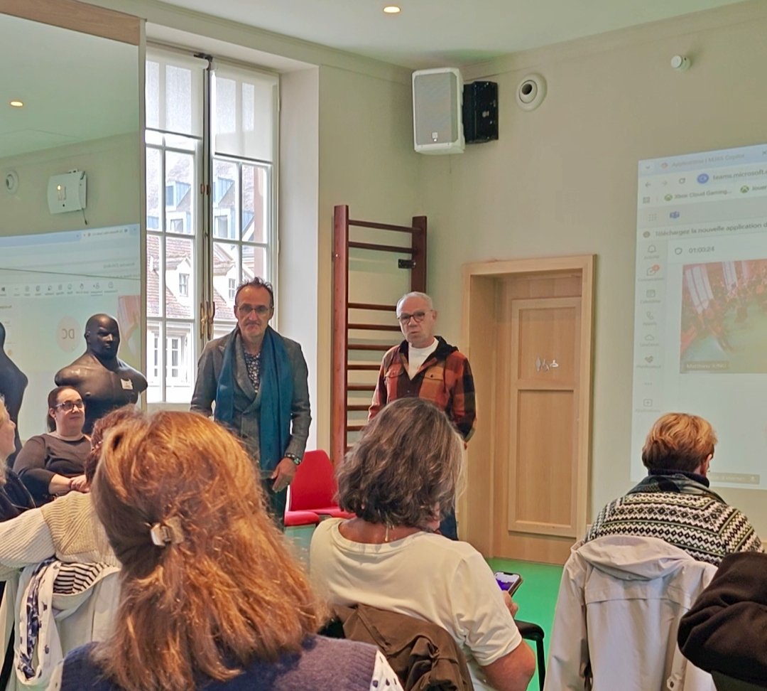 🤝 Réunies à la Maison Sport Santé de Strasbourg, collectivités &amp; institutions partenaires ont travaillé — en marge des Assises européennes du sport santé — sur les enjeux des municipales 2026 autour de cette thématique 
Des ateliers co-animés par l’ANDES ✍️