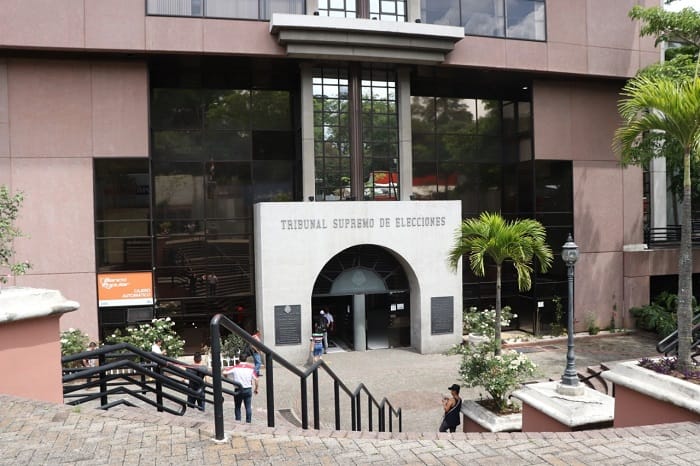 TSE solicita al Congreso levantar la inmunidad del Presidente por presunta beligerancia política goo.su/HDUUv #NM935