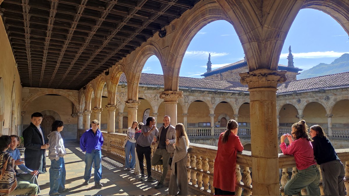 onaticommunity's tweet image. The International Master&apos;s in Sociology of Law continues with its third course: Migration and Law!
 Iker Barbero will guide our students through the complex and fascinating field of migration, borders, and human rights. 
#IkerBarbero @BengoetxeaEHU 
#IISL #EHU #Oñati #Migration